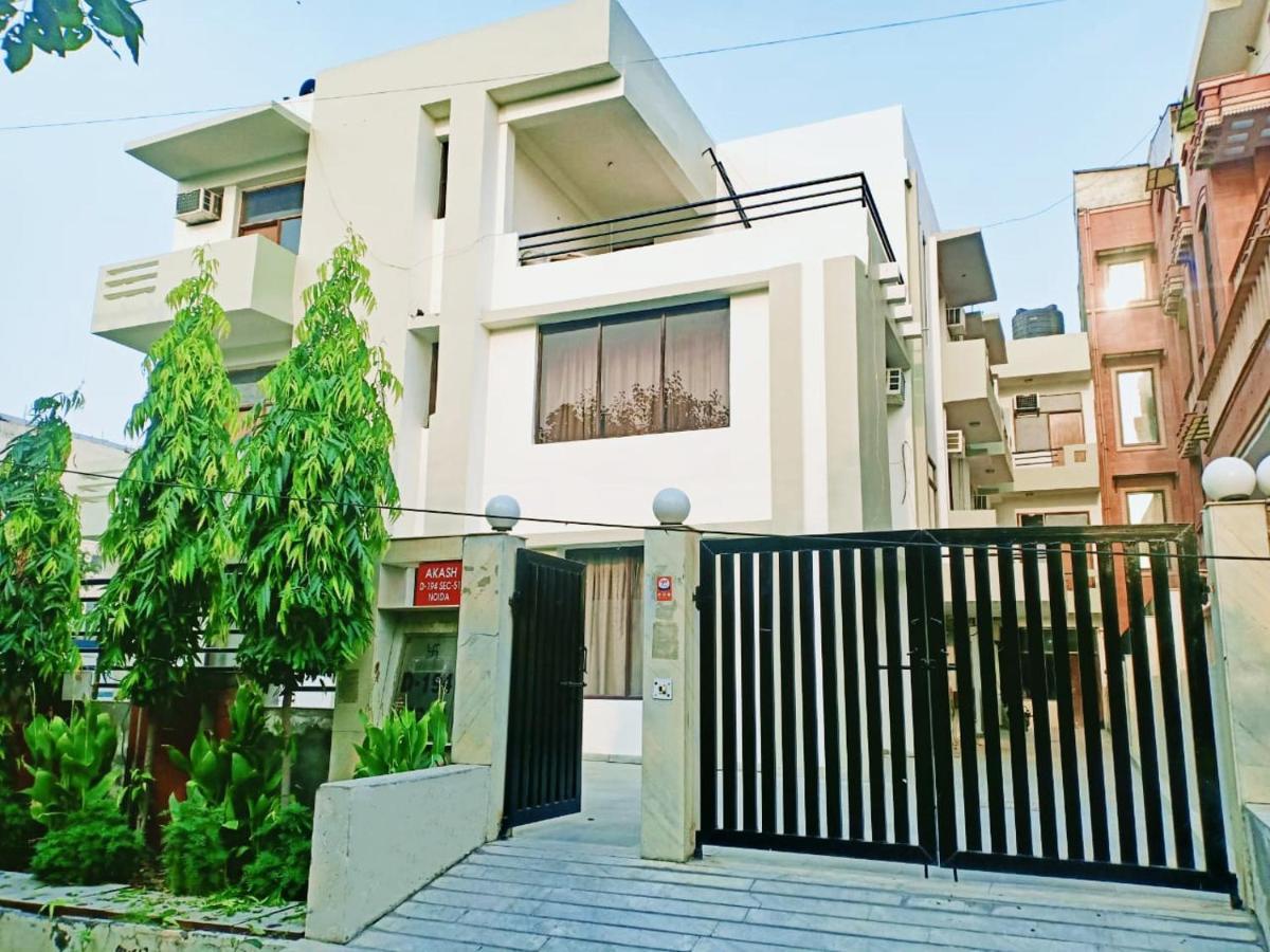 Hotel Akash Palace Noida Exterior foto
